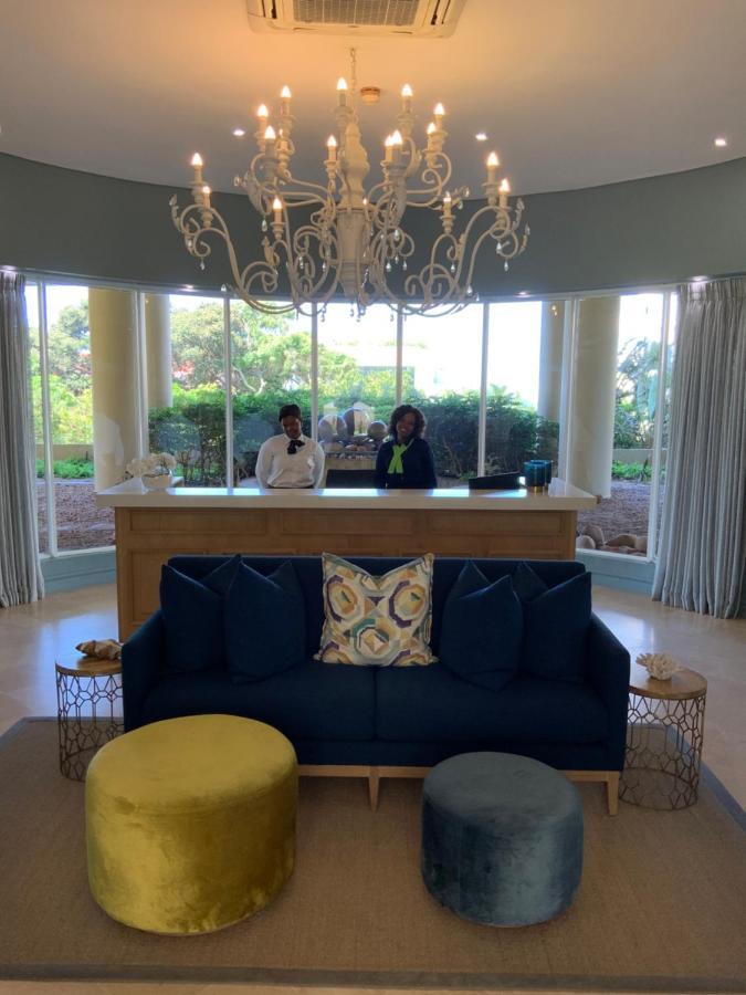 702 Oyster Schelles Apartment Durban Bagian luar foto