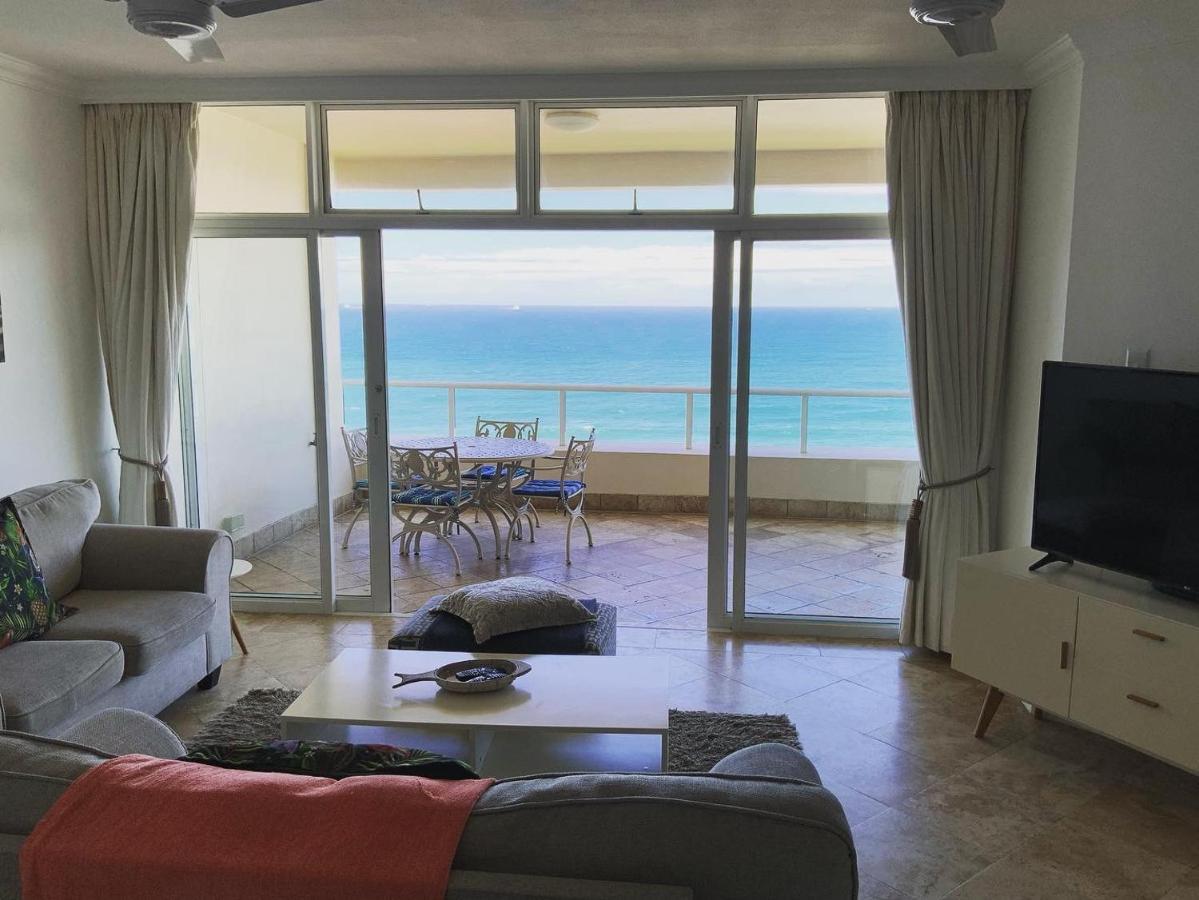 702 Oyster Schelles Apartment Durban Bagian luar foto