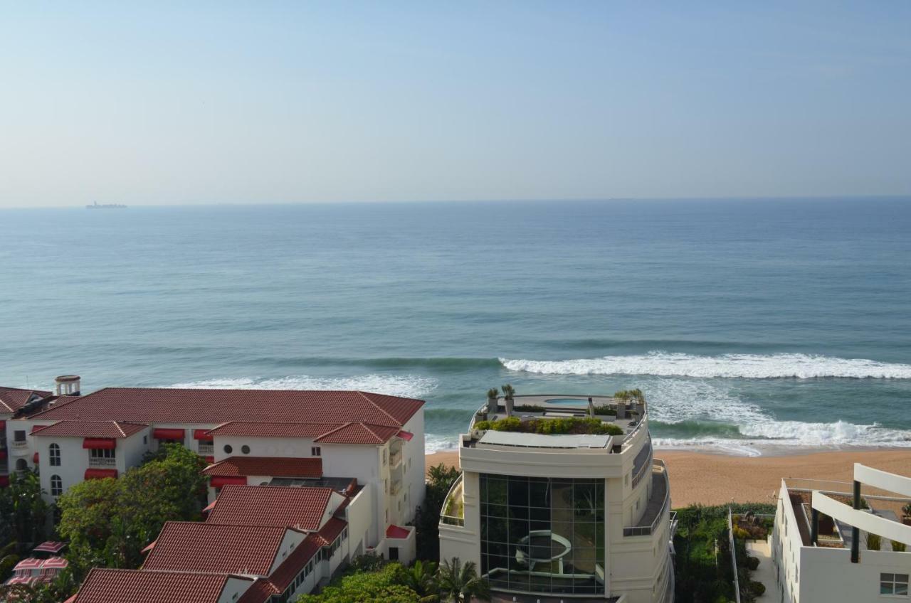 702 Oyster Schelles Apartment Durban Bagian luar foto